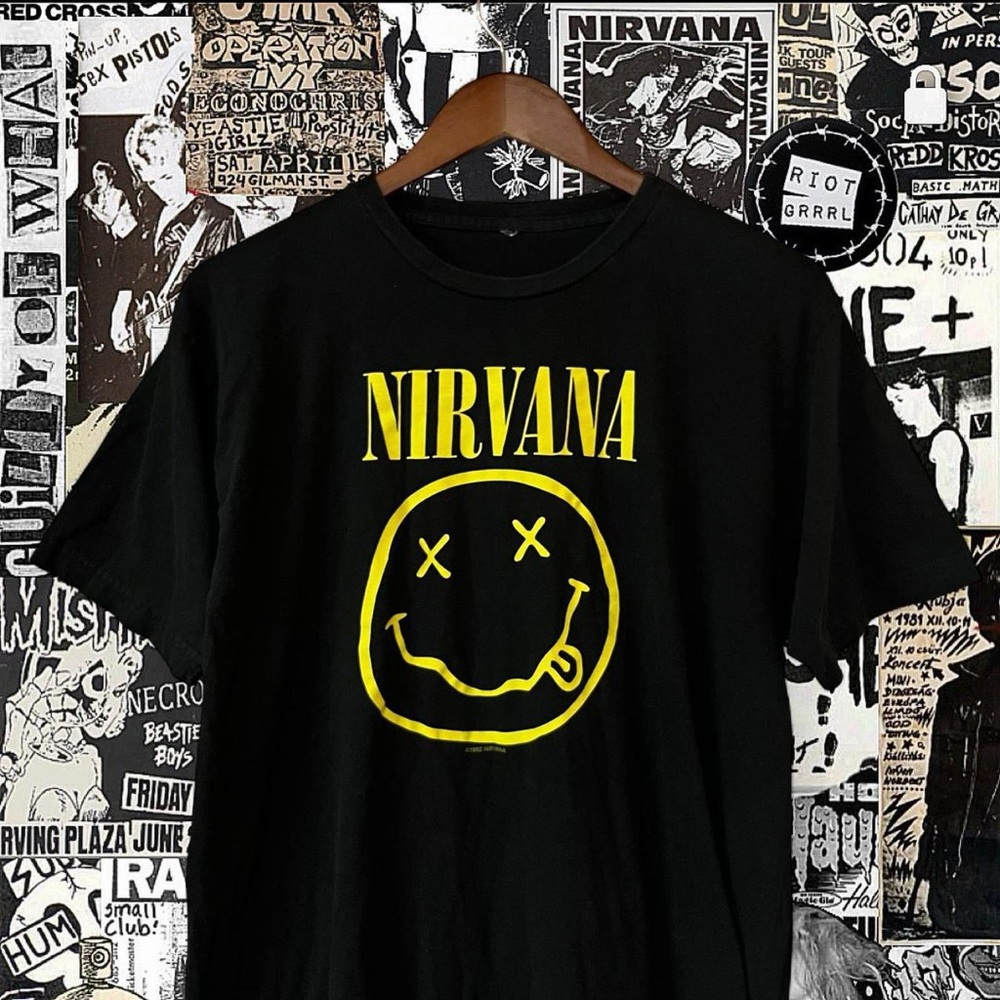 Vintage 1992 Nirvana Smiley Face Grunge Band Tee